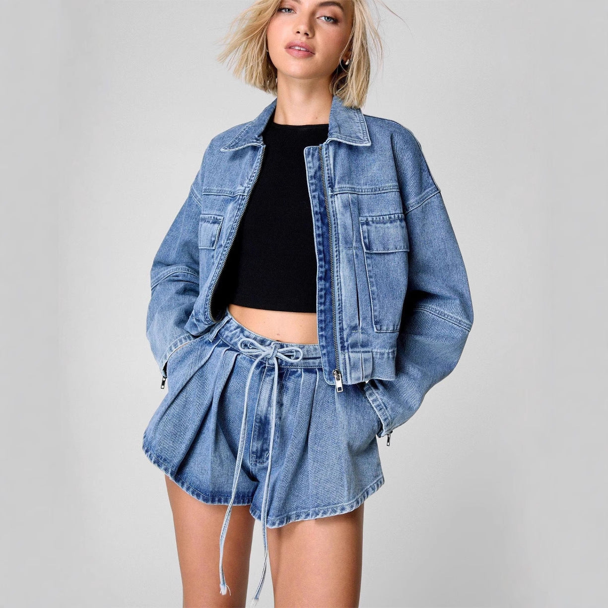 Dames spijkerjack – Oversized pasvorm – Cropped lengte – Rits aan de voorkant – Handige zakken 1