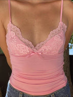 Effen kleur zoete bloemenkant splicing cami top 6
