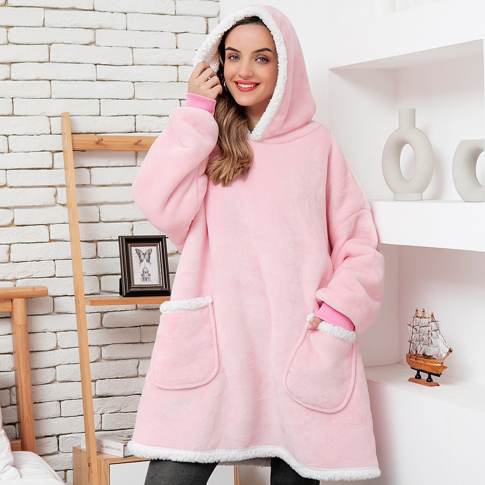 Adōre Hoodie & Deken | Heerlijke Combinatie van een Zachte Hoodie en Comfy Deken in één!