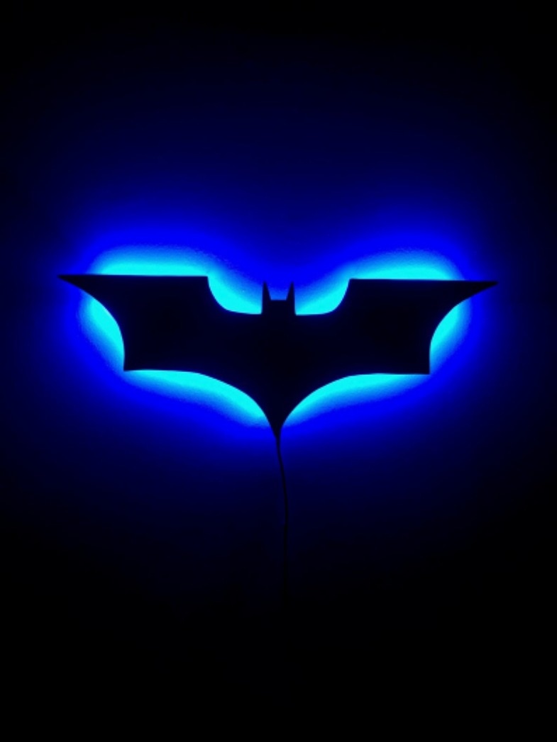 Batman LED Wandlamp met Draadloze Afstandsbediening en Kleurverandering