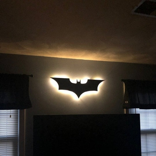 Batman LED Wandlamp met Draadloze Afstandsbediening en Kleurverandering