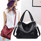 De Jennifer Handtas Vegan Leer Met Afneembare Strap En Zwart Hardware