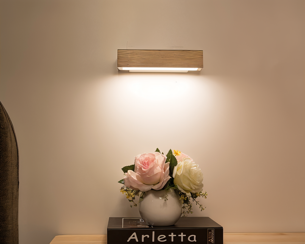 SfeerHout -  360° Draaibare LED Wandlamp