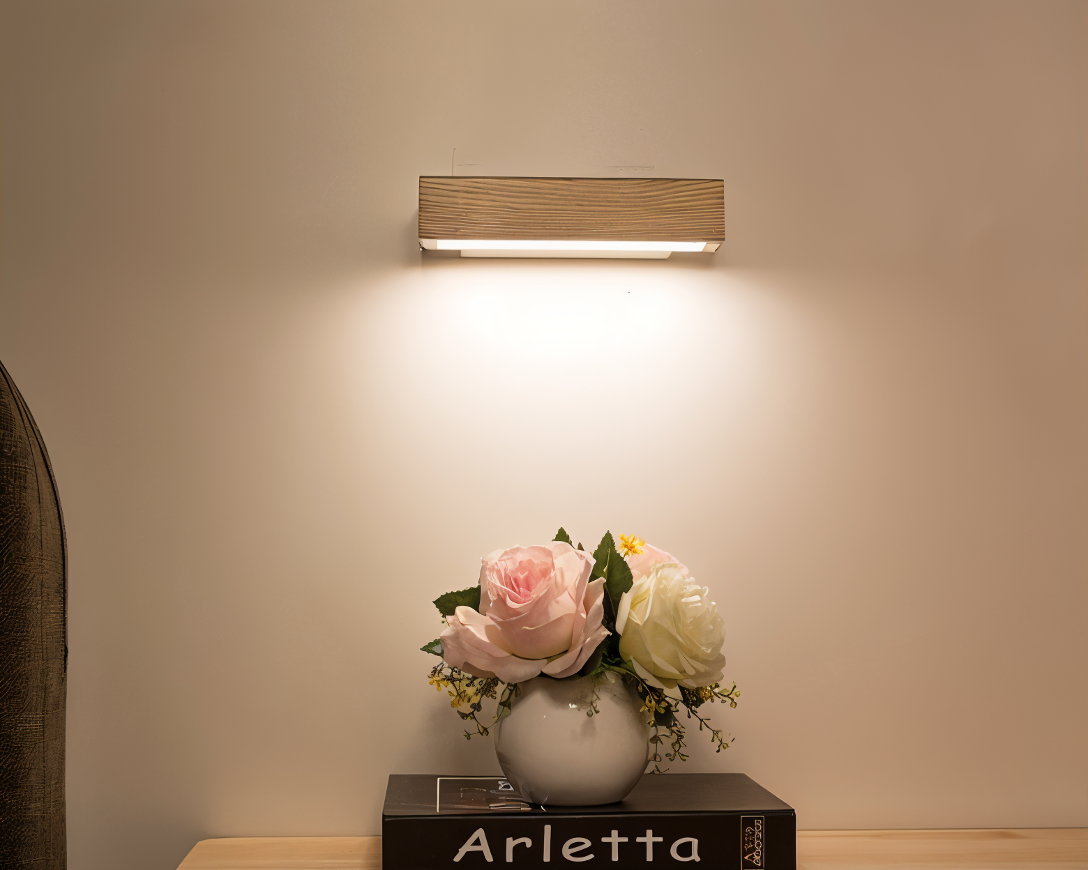 SfeerHout -  360° Draaibare LED Wandlamp