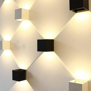 LumiSensor - Luxe Waterdichte Wandlamp & Oplaadbaar