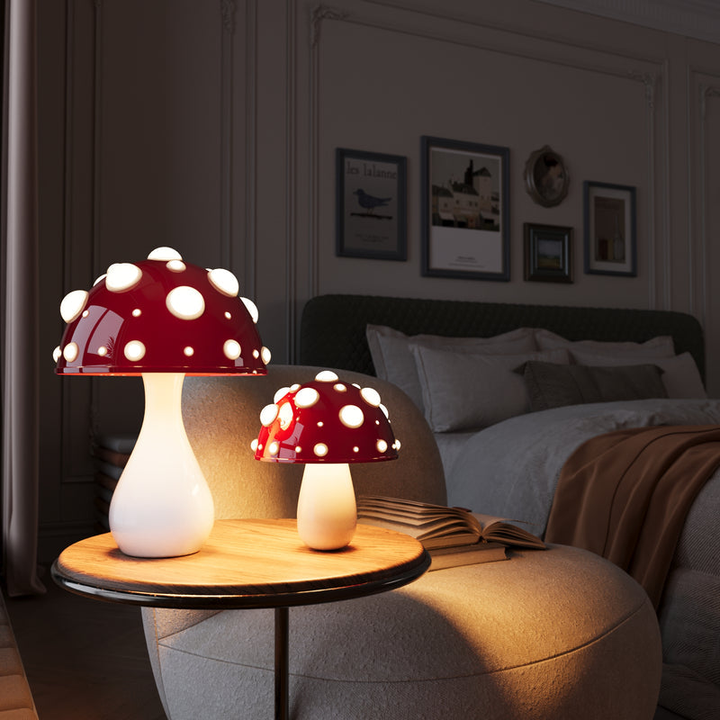 Luma LED Tafellamp Dimbaar Warmwit Licht Amanita Paddenstoel Design Met Kabel En Draadloos Opladen