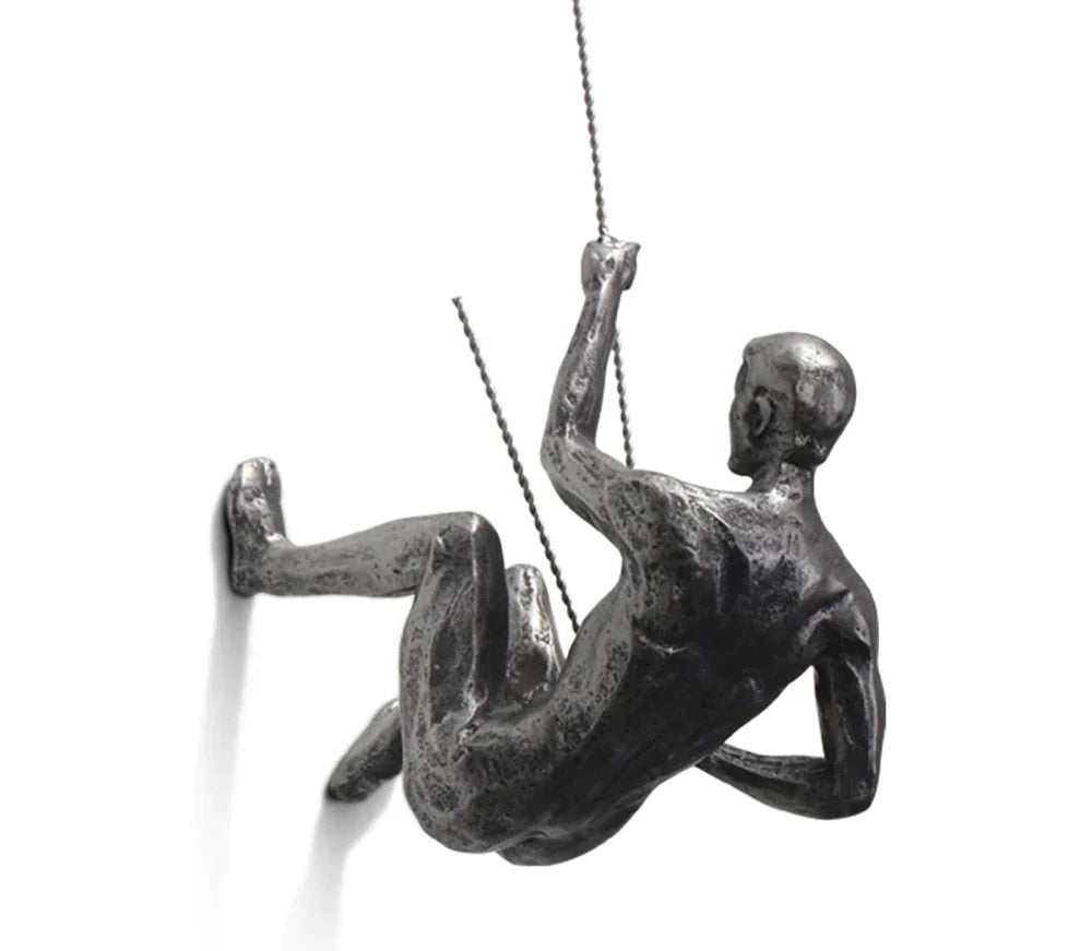 Klimmuursculptuur – PeakFigures 1