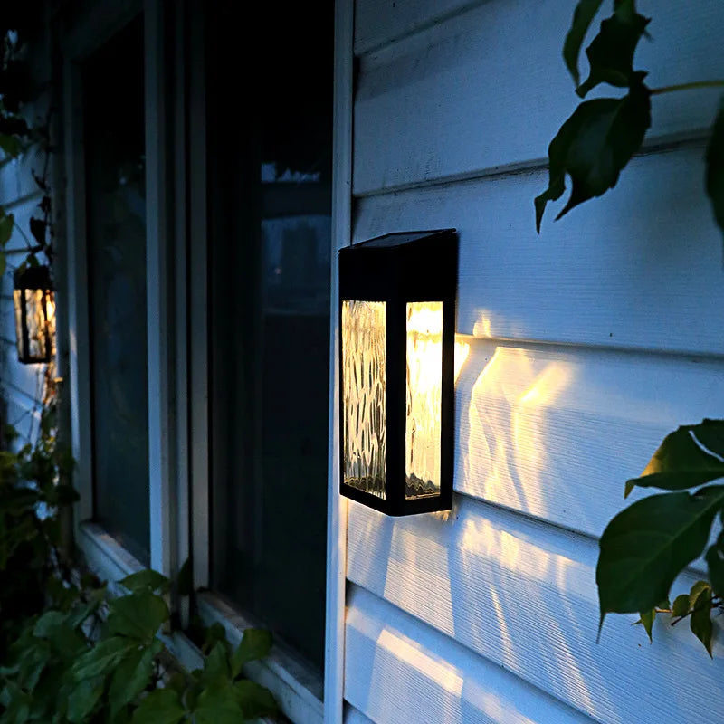 AuroraWall - Energiezuinige Solar Buitenlamp