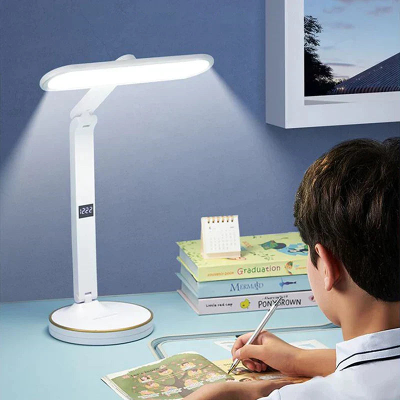 ChronoLight - LED Klok Bureaulamp met Energiezuinige Verlichting en Modern Design