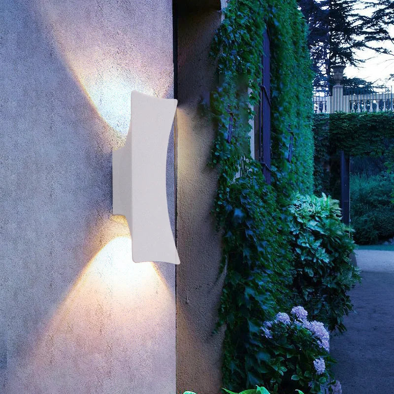 UrbanBeam - Strakke LED Buitenwandlampen