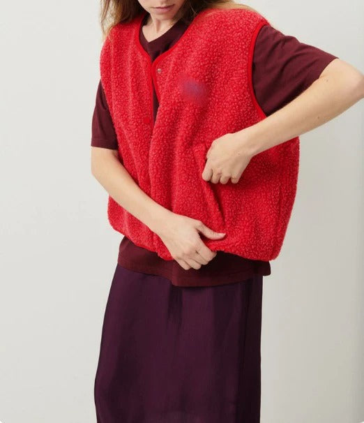 Mouwloos damesvest met drukknopen en ronde hals 3