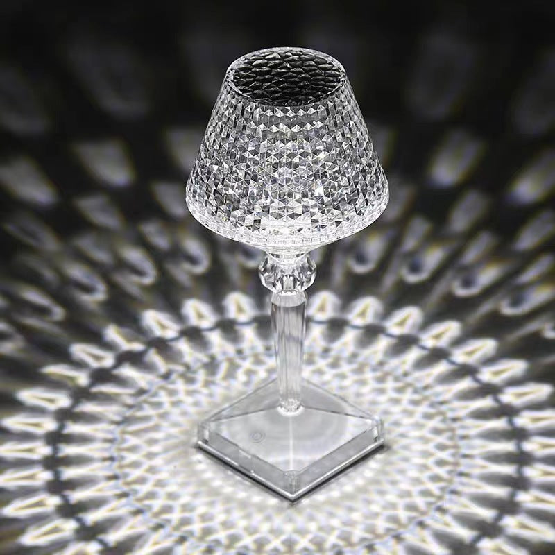 RadiantCrystal - Kristallen LED Tafellamp met Drie Dimbare Verlichtingsopties