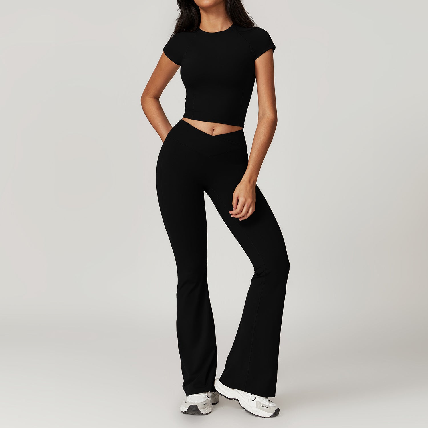 Twee-delige Crop Top en Flare Pant Leggings Set