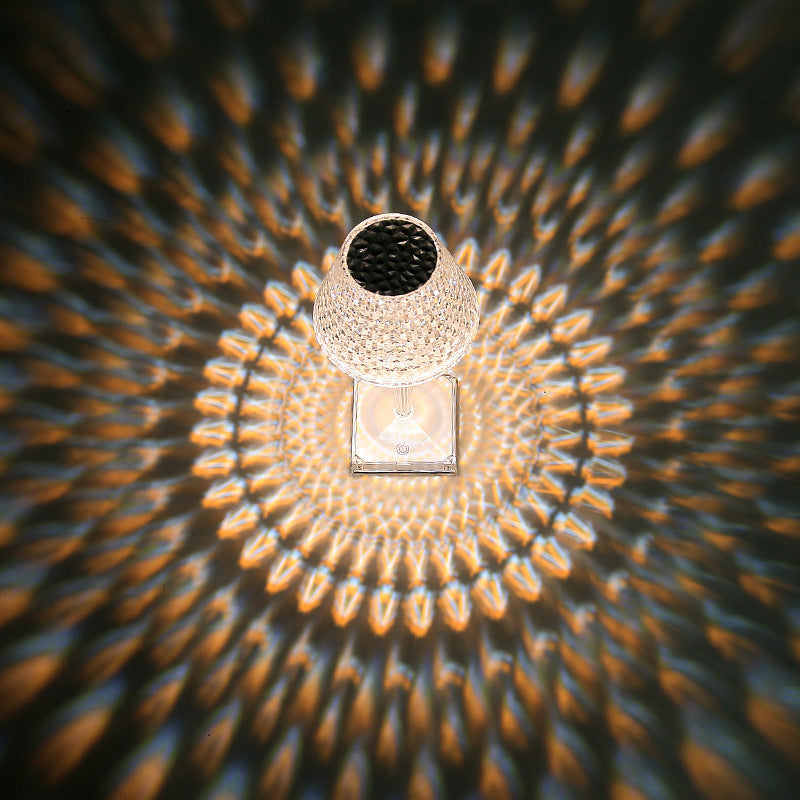 RadiantCrystal - Kristallen LED Tafellamp met Drie Dimbare Verlichtingsopties