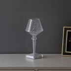RadiantCrystal - Kristallen LED Tafellamp met Drie Dimbare Verlichtingsopties