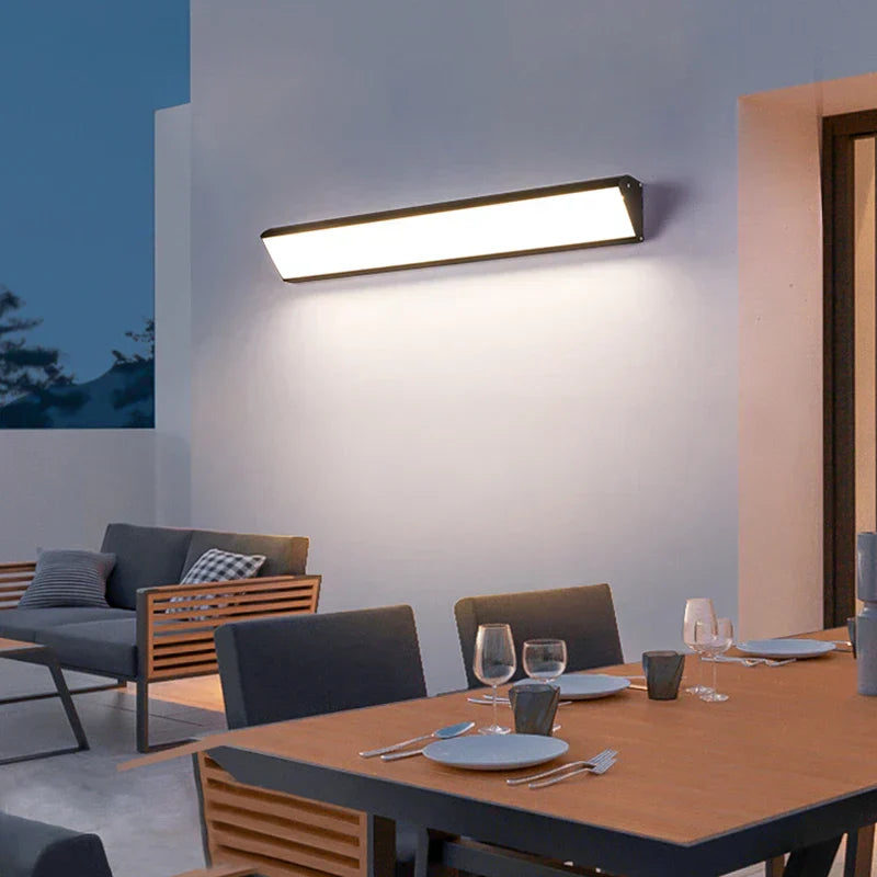 GardenGlint -  Elegante LED Buitenlamp voor Tuin en Terras