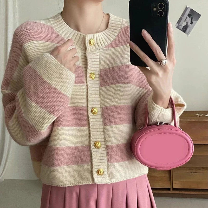 Josephine: Gestreept gebreid vest/trui