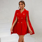 Riley Cape Jurk Luxe Elegante Blazerjurk Voor Gala, Bruiloft en Avondgelegenheden Met Mysterieuze Cape en Gouden Details