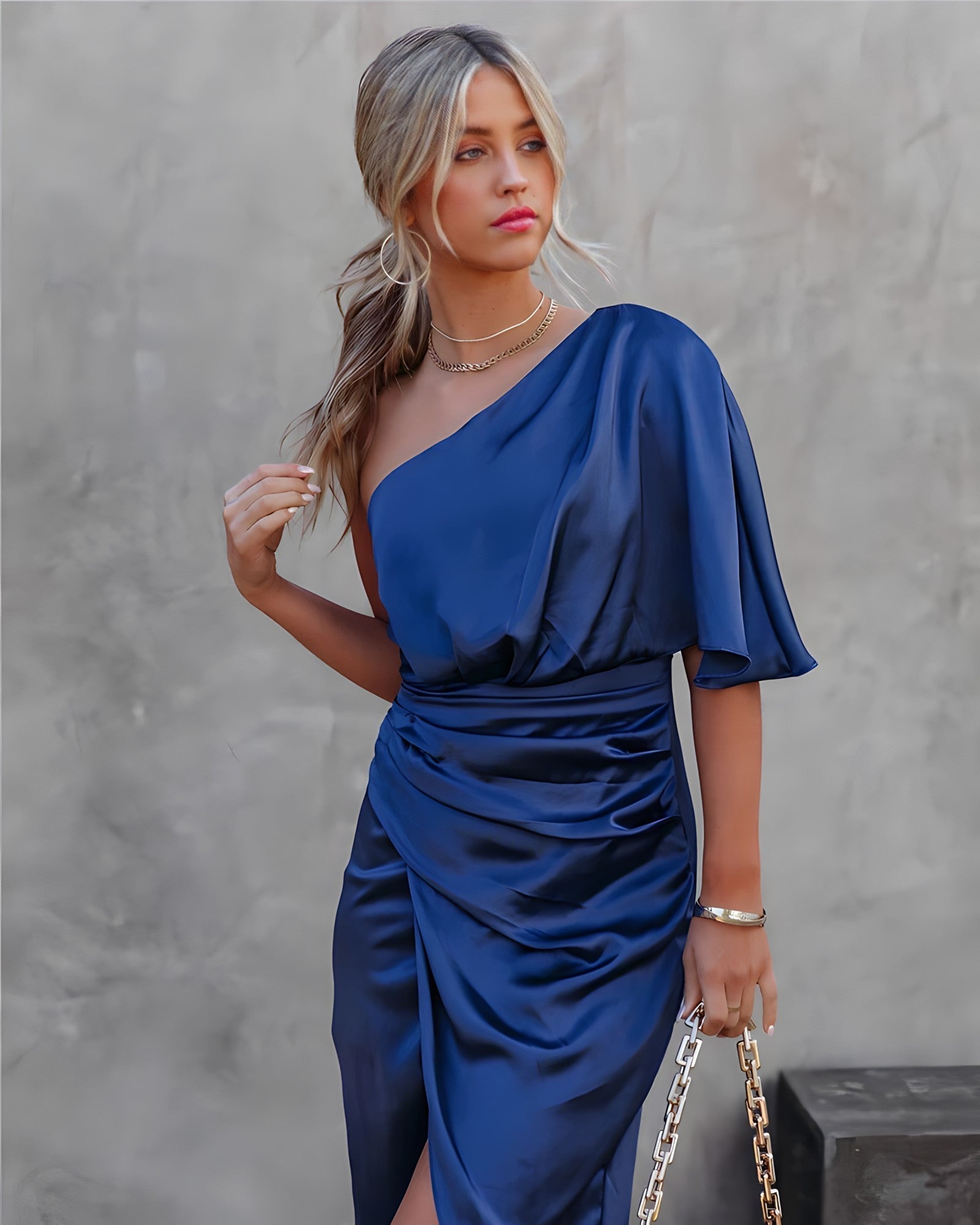 Alicia | Elegante zijden feestjurk