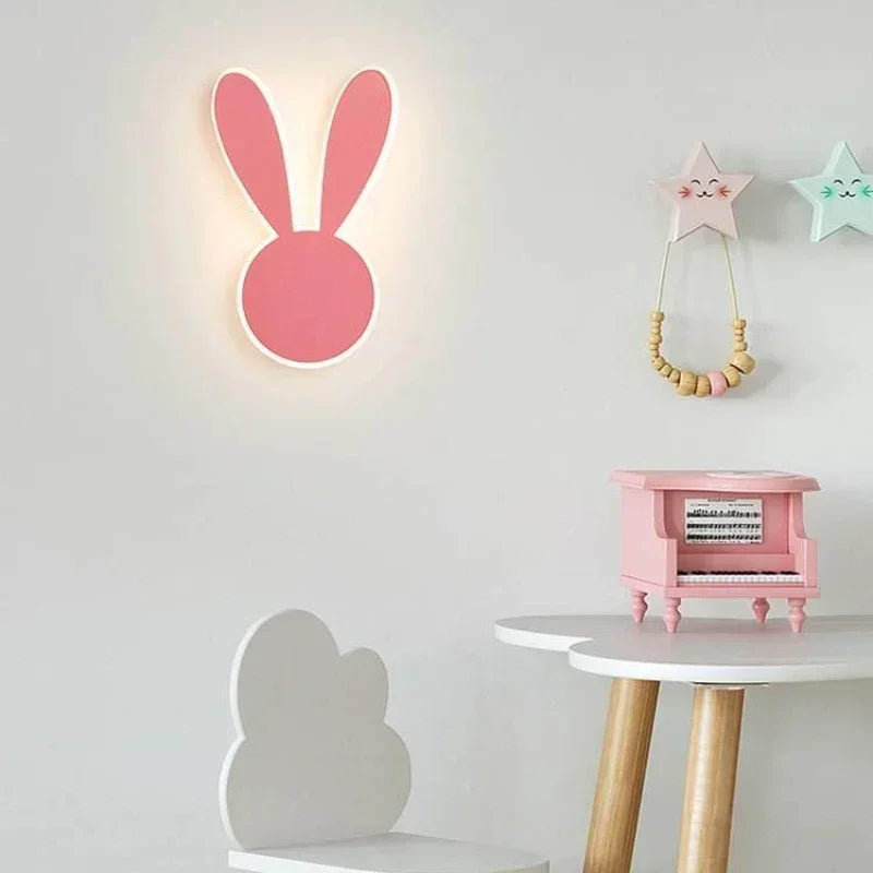 RabbitGlow - LED Wandlamp in Roze Konijnvorm voor Speelkamer