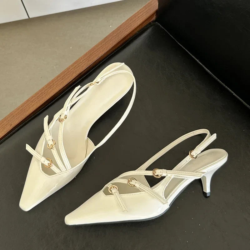 Bella Chic pumps met gespriem - Sexy dunne hakken met puntige neus voor bruiloft en banket