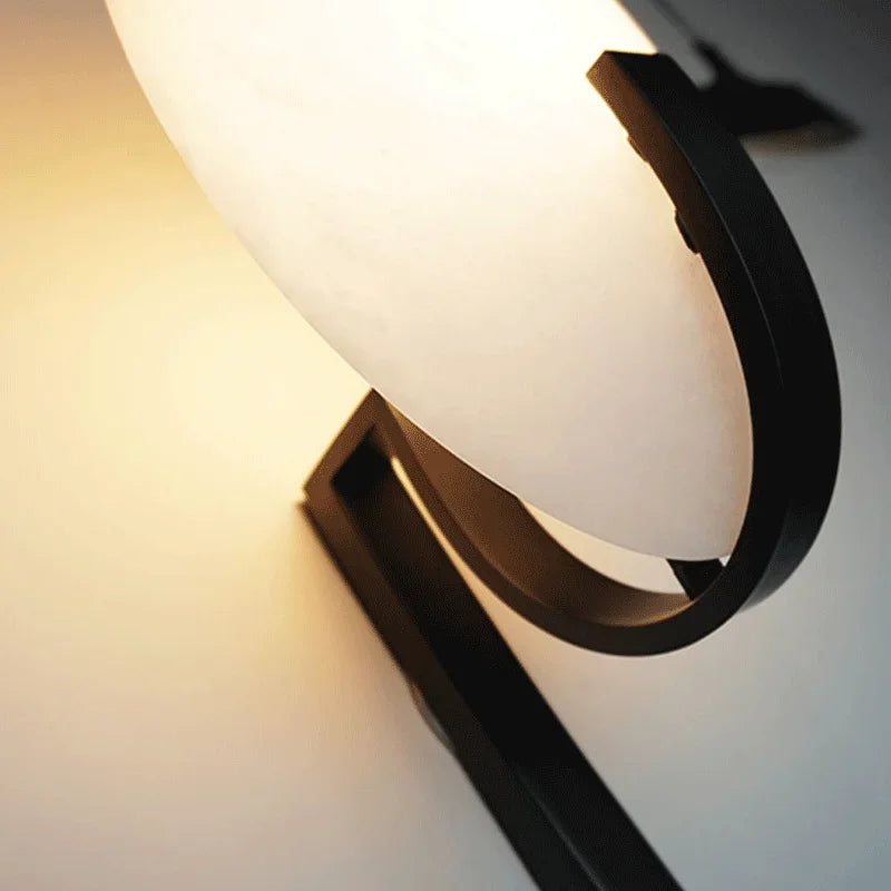 LuxeNord - Moderne Postmoderne Wandlamp van Koper en Marmer met LED Verlichting
