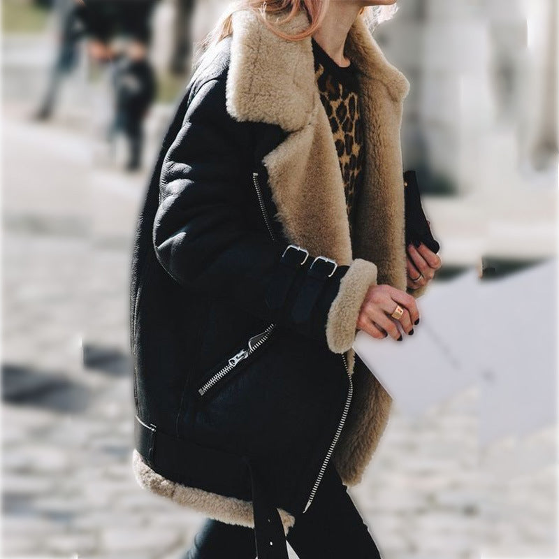 Dames Shearling Pilotenjack Met Gespen En Gezellige Voering