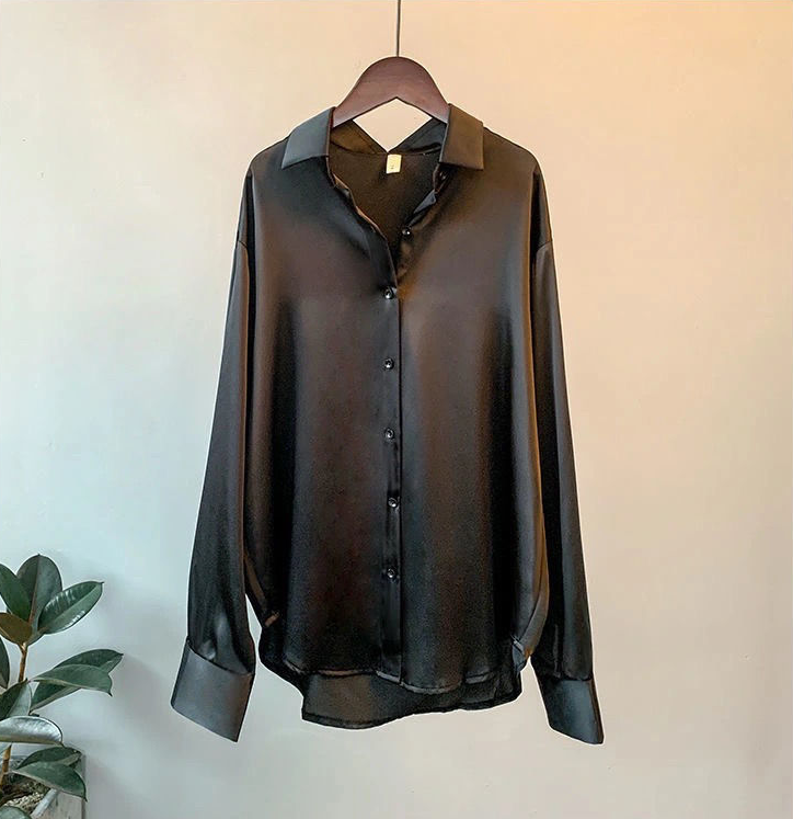Myra Blouse van Zijden | Een luxe & klassieke blouse voor dames