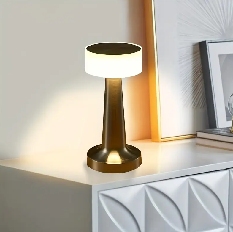 LunaHalo I Draadloze Tafellamp – LED, Oplaadbaar, Modern voor Slaapkamer