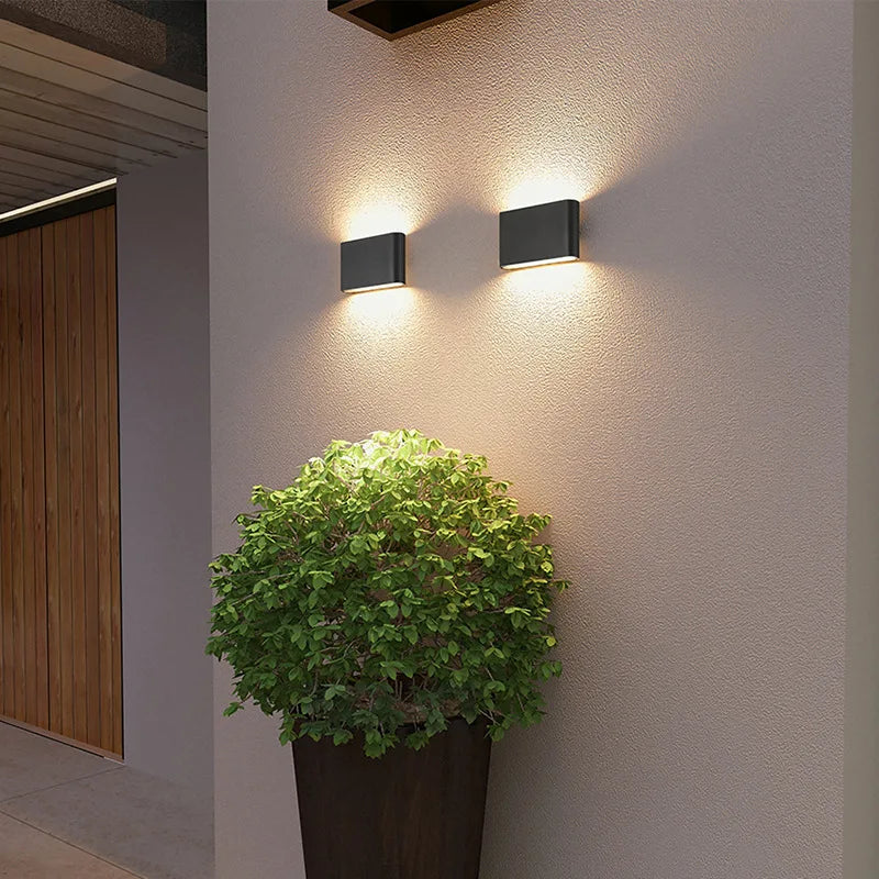 Moderne Zwarte Wandlamp IP65 Waterdicht voor Binnengebruik – LED Muurlamp met Aluminium Constructie-2