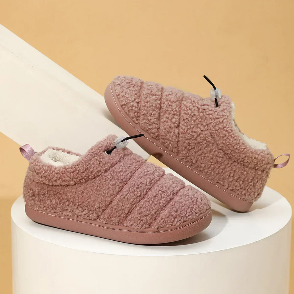 PlushHome - Zachte en antislip pantoffels