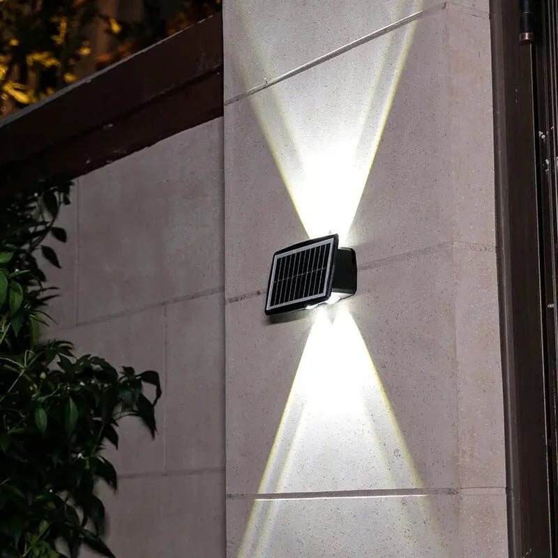 SolarEdge - Buitenwandlamp met Zonne-energie Technologie