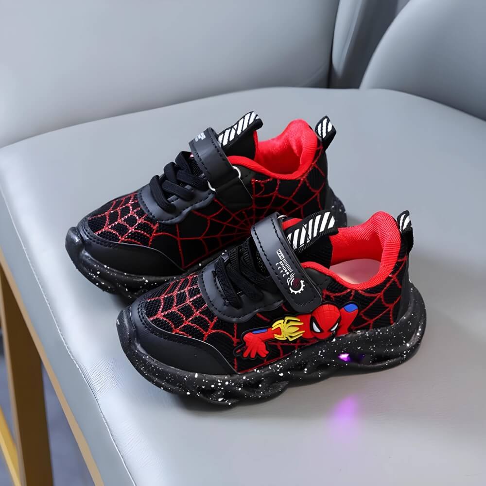 Superheld LED Sneakers voor Kinderen – Met Verlichte Klittenbandsluiting