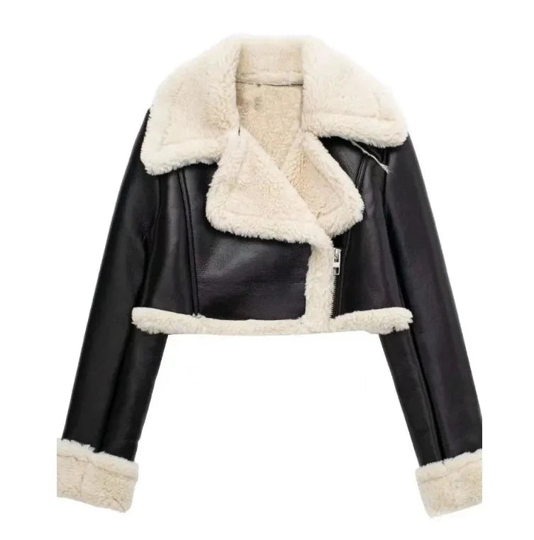 Stoere, met fleece gevoerde korte damesjas 0