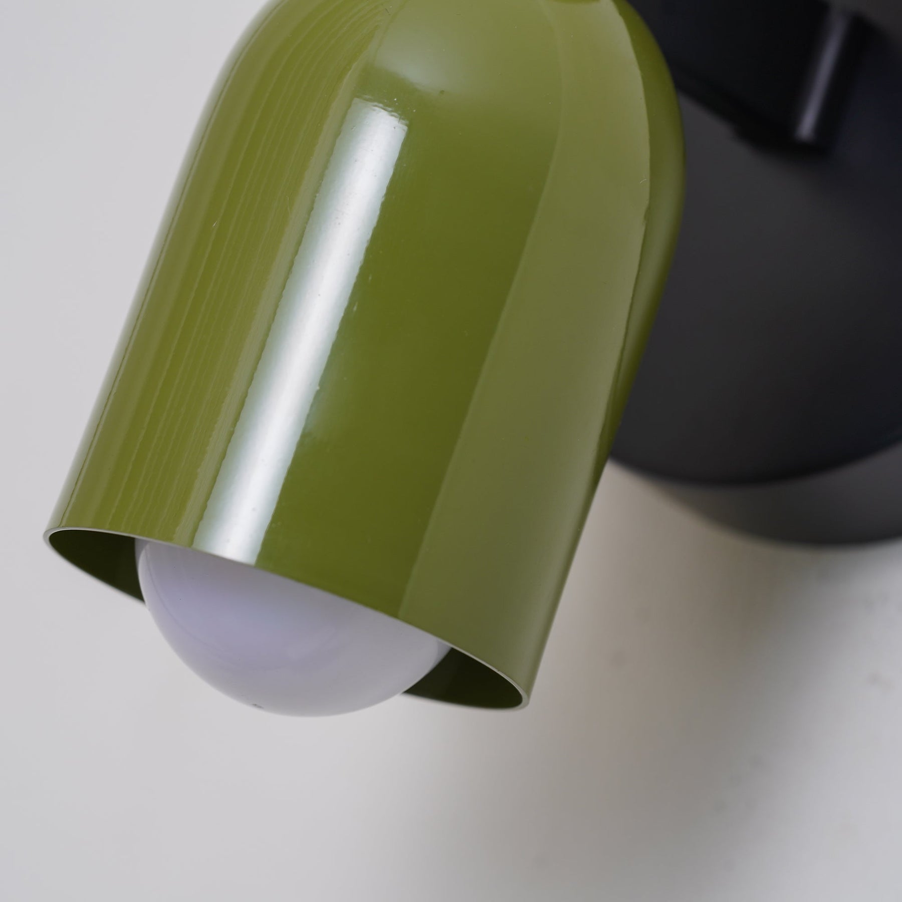 Moderne Korte Dubbele Hoofd Wandlamp voor Homestay met Verstelbare Koppen en Minimalistisch Design