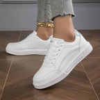 Witte Orthopedische Sneakers Dames van PU Leer met Metallic Accenten 4