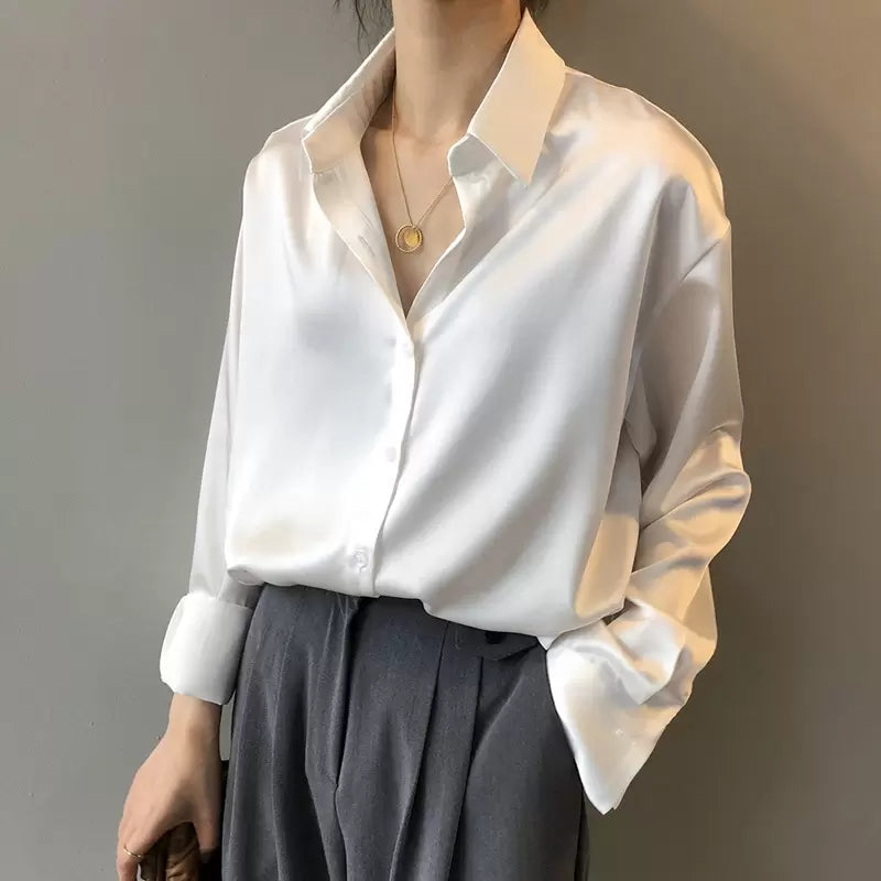 Myra Blouse van Zijden | Een luxe & klassieke blouse voor dames
