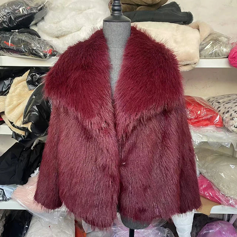 Dames Faux Fur Korte Jas – Stijlvolle Winterjas voor Casual en Semi-Formele Herfstkleding
