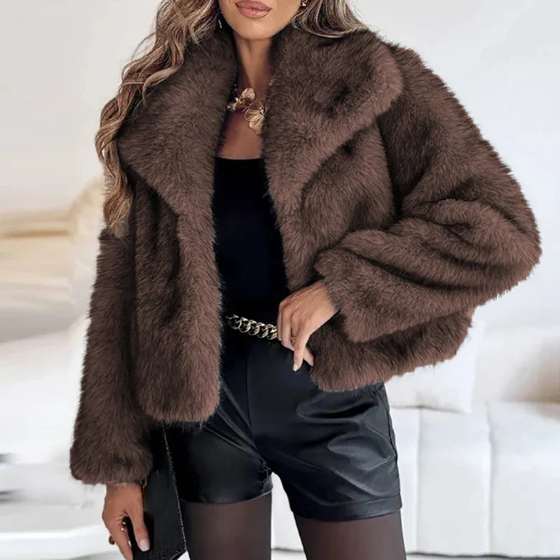 Dames Faux Fur Korte Jas – Stijlvolle Winterjas voor Casual en Semi-Formele Herfstkleding