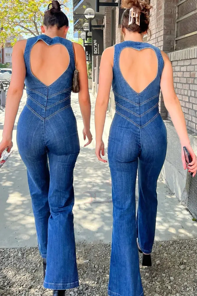 Amalia Denim Jumpsuit Met Open Rug Voor Vrouwen Met Elegante Zomerstijl En Flatterende Pasvorm