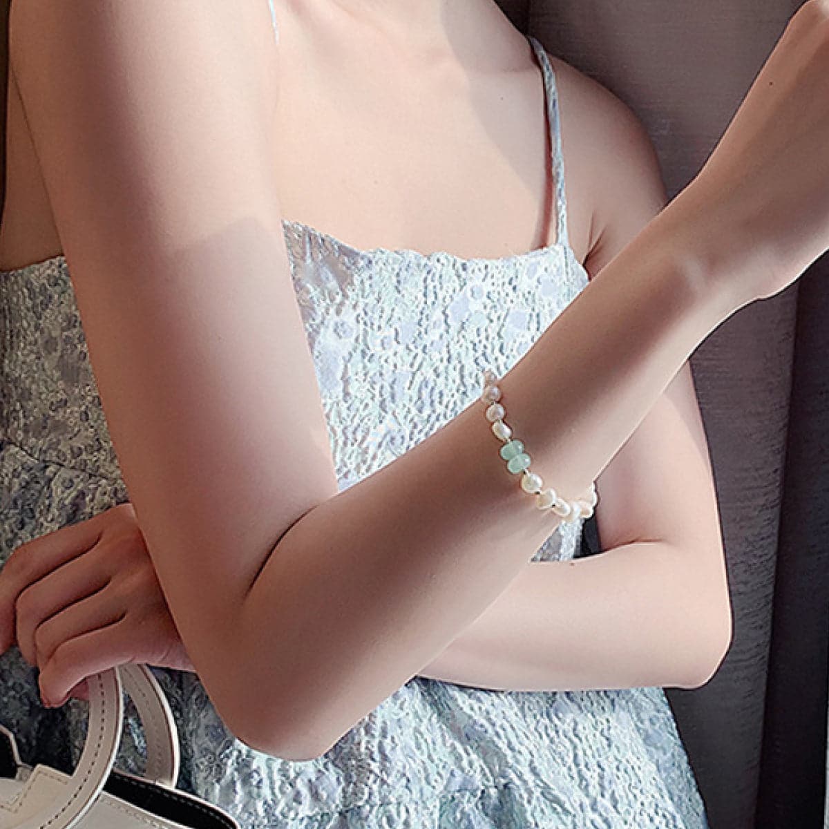 Elegante parel groene stenen charm armband