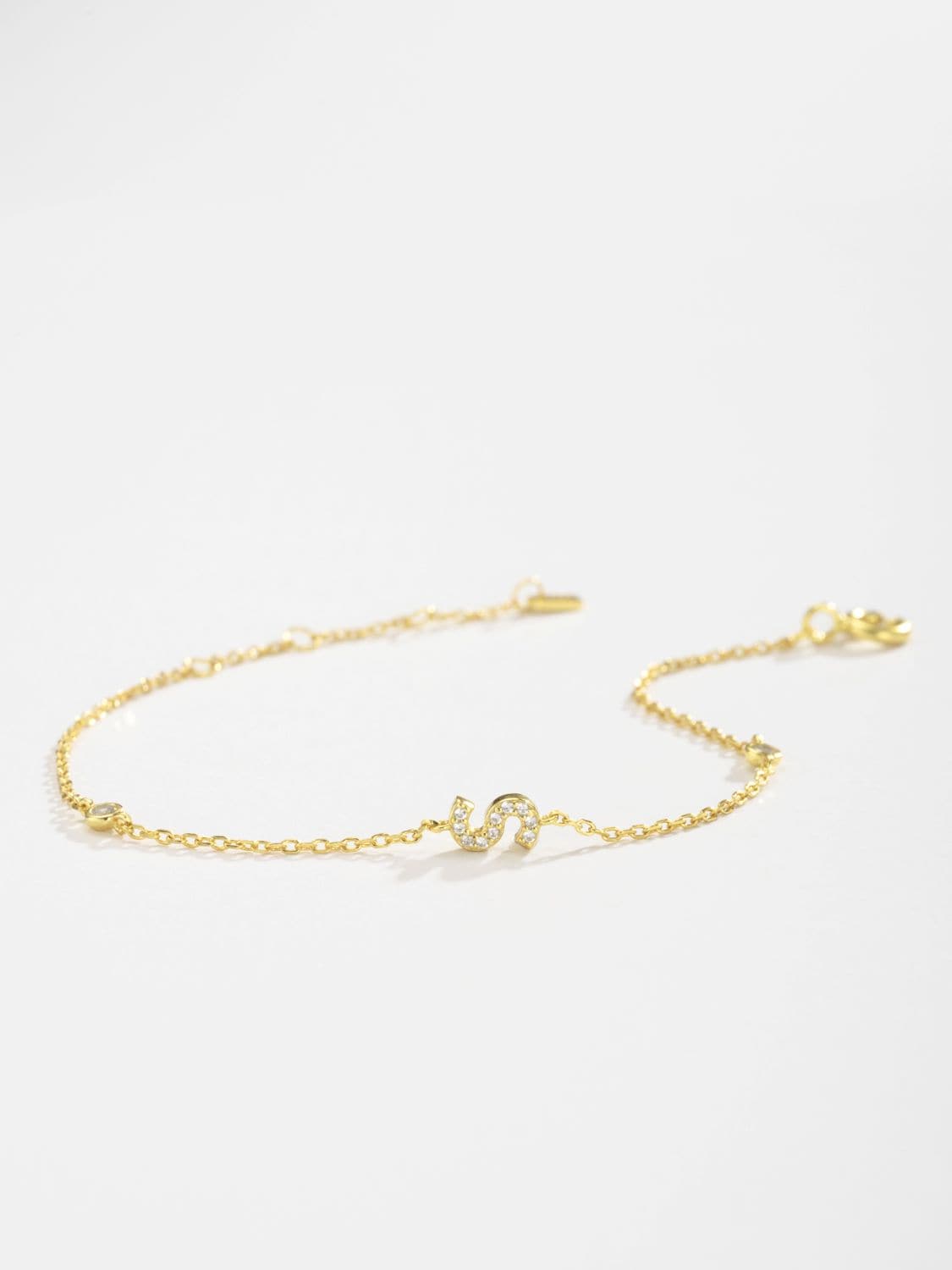 Elegante zirconium en sterling zilveren armband met gouden accenten