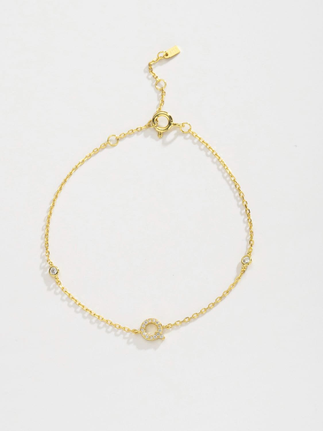 Elegante zirconium en sterling zilveren armband met gouden accenten