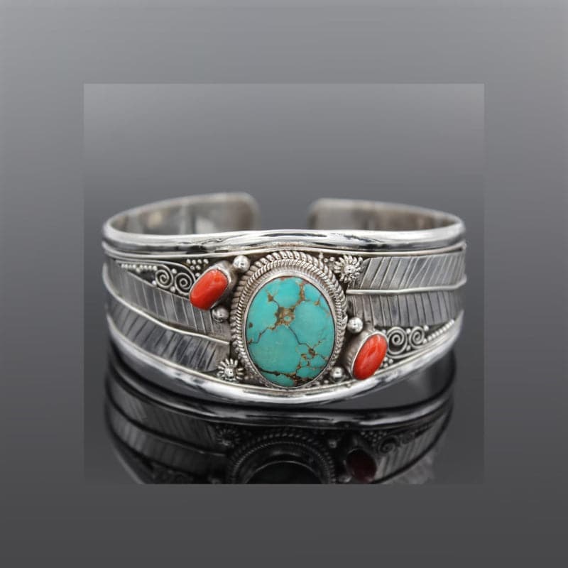 Turquoise charme open cuff armband