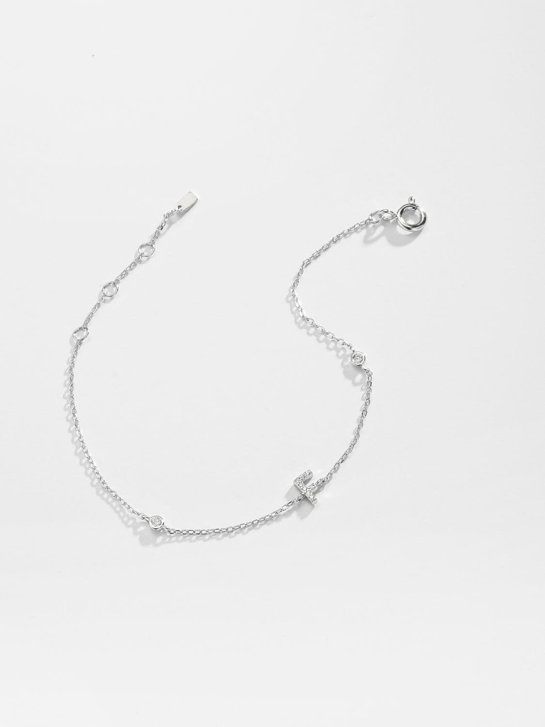 Zircon alfabet bedelarmband in 925 sterling zilver
