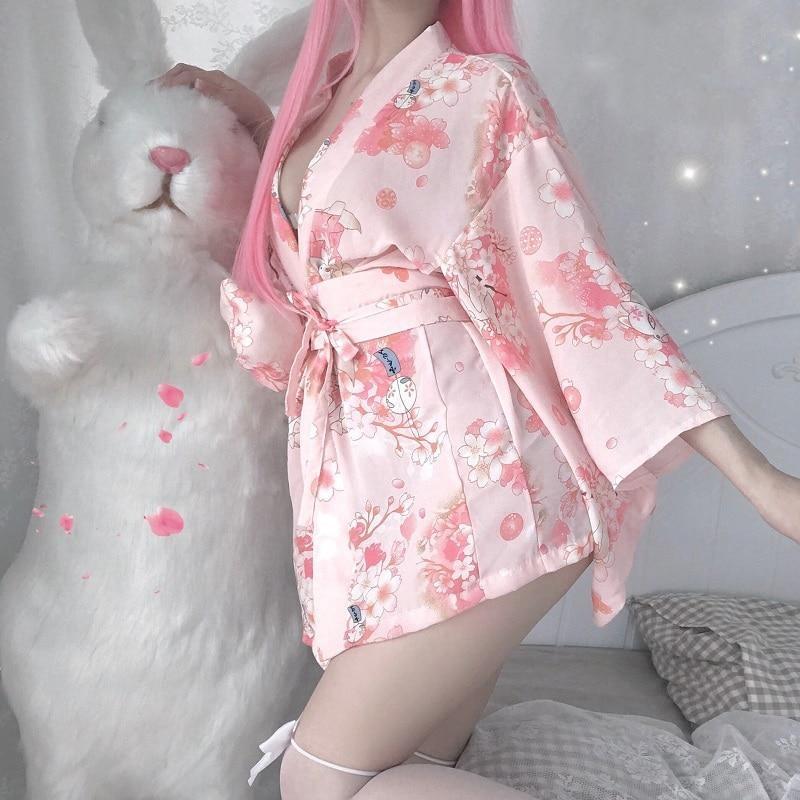 Kimono met kersenbloesem