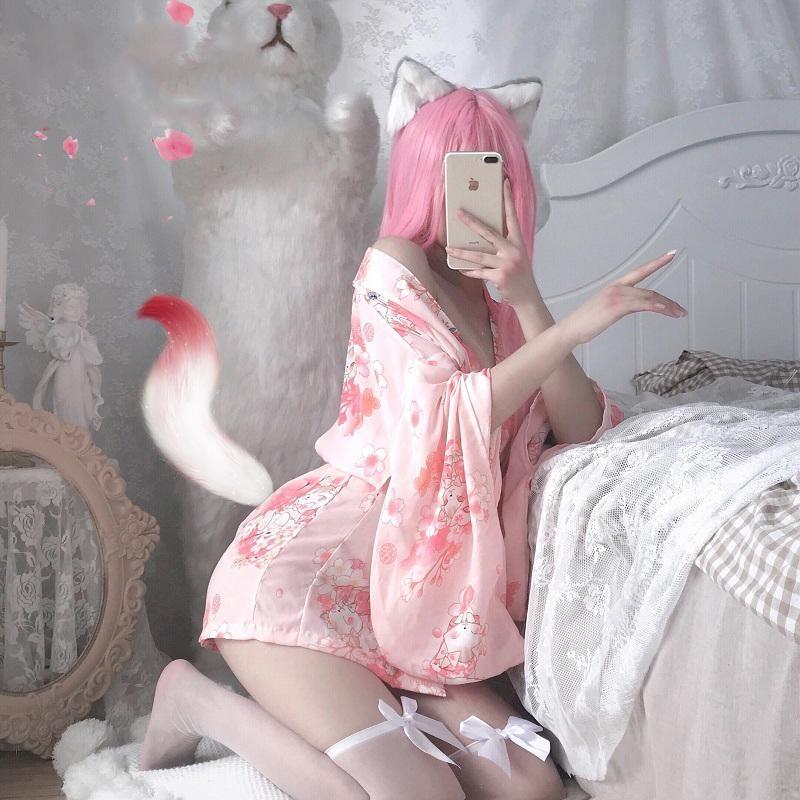 Kimono met kersenbloesem