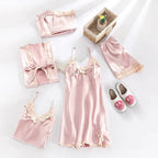 Esmee's Luxe Satijnen Pyjama Set - Vijfdelige Nachtkleding met Kant