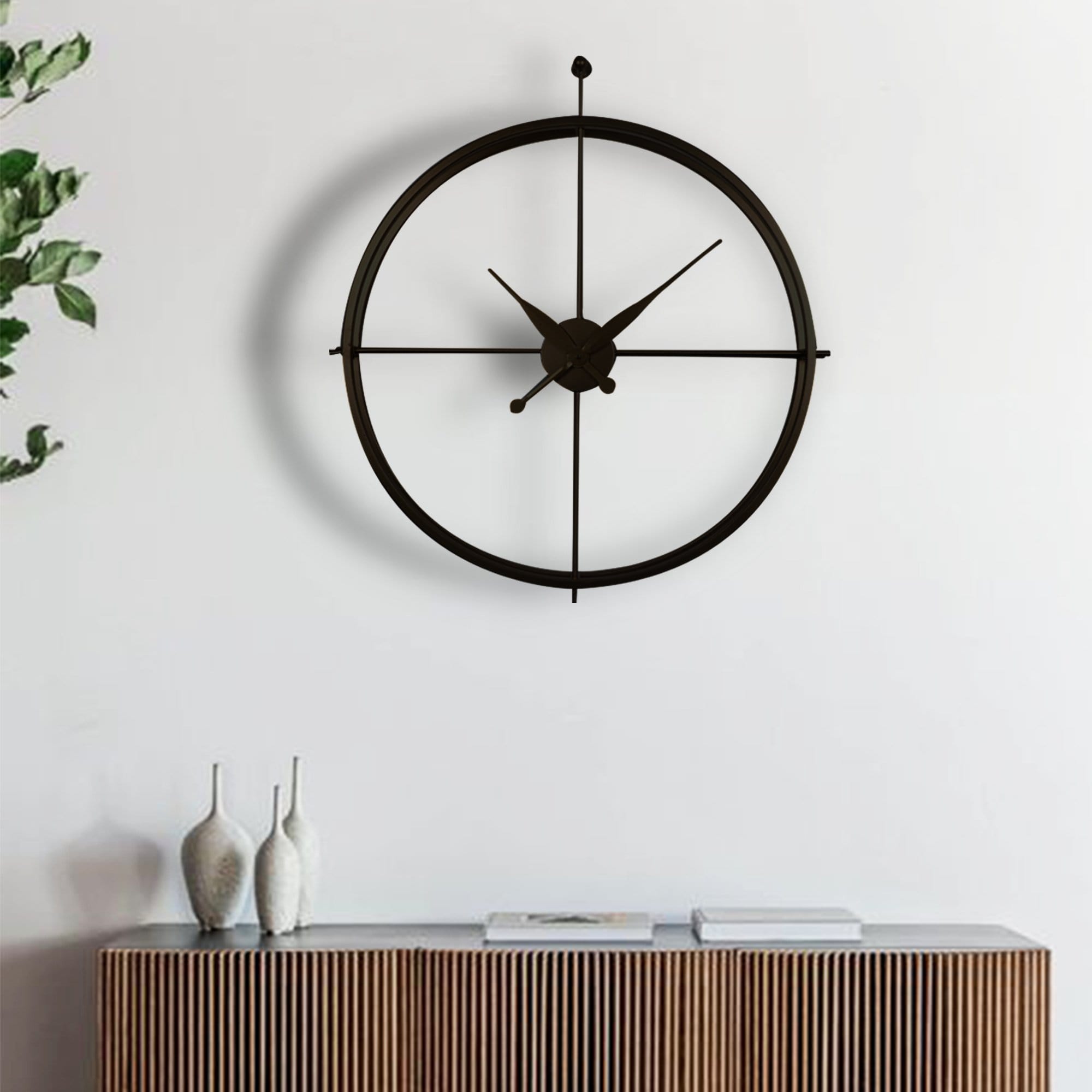 Gouden Scarlett Minimalistische Wandklok voor Modern Interieur