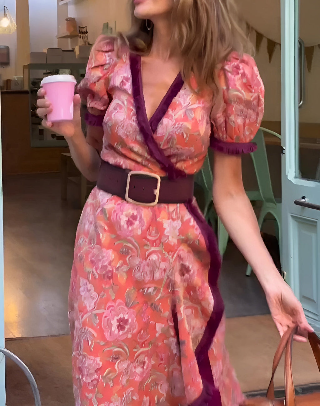 Maxi Jurk Roze Met Korte Mouwen Flatterend Tijdloos Ontwerp